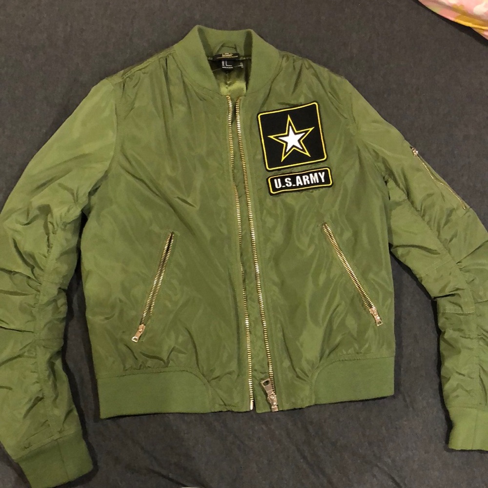 Forever 21 bomber jacket